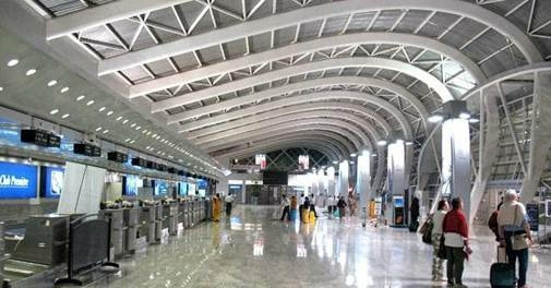 Mumbai airport operations shut till 4pm normal life affected - Travel News, Insights & Resources.