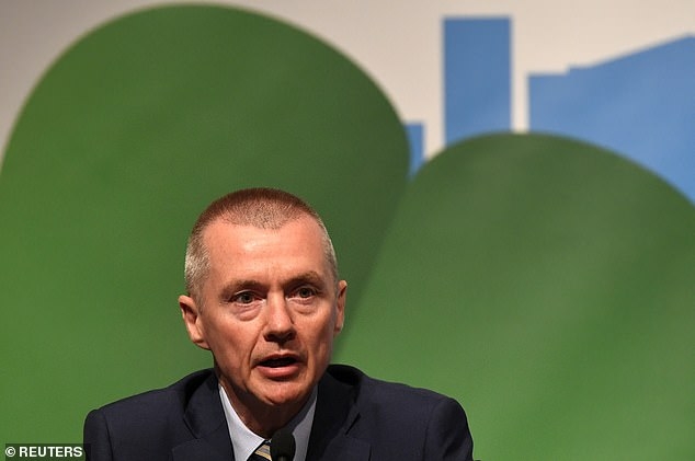 Willie Walsh End farce and let vaccinated Brits go to - Travel News, Insights & Resources.