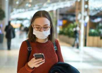 biometrics phone mask airport - Travel News, Insights & Resources.