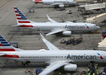 American Airlines flight diverted to Denver after passenger allegedly assaulted - Travel News, Insights & Resources.