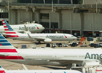 American Airlines Trims International Schedule Cites Boeing 787 Dreamliner Delays - Travel News, Insights & Resources.