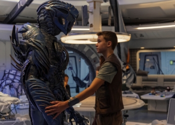 Lost in Space Season 3 All Your Robot Questions Answered - Travel News, Insights & Resources.