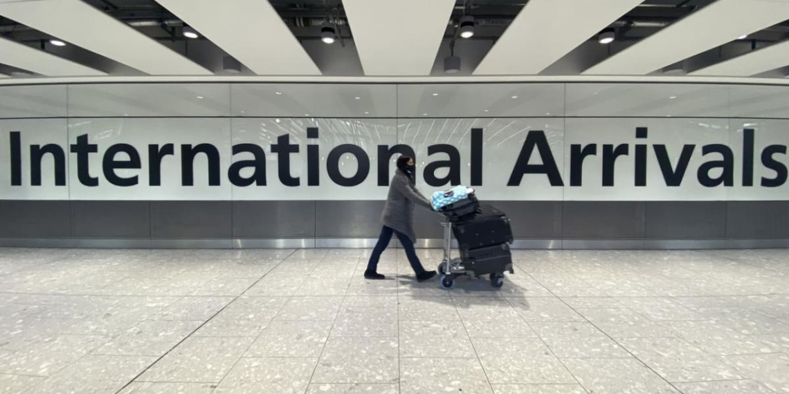 UK tightens travel rules amid Omicron - Shepparton News