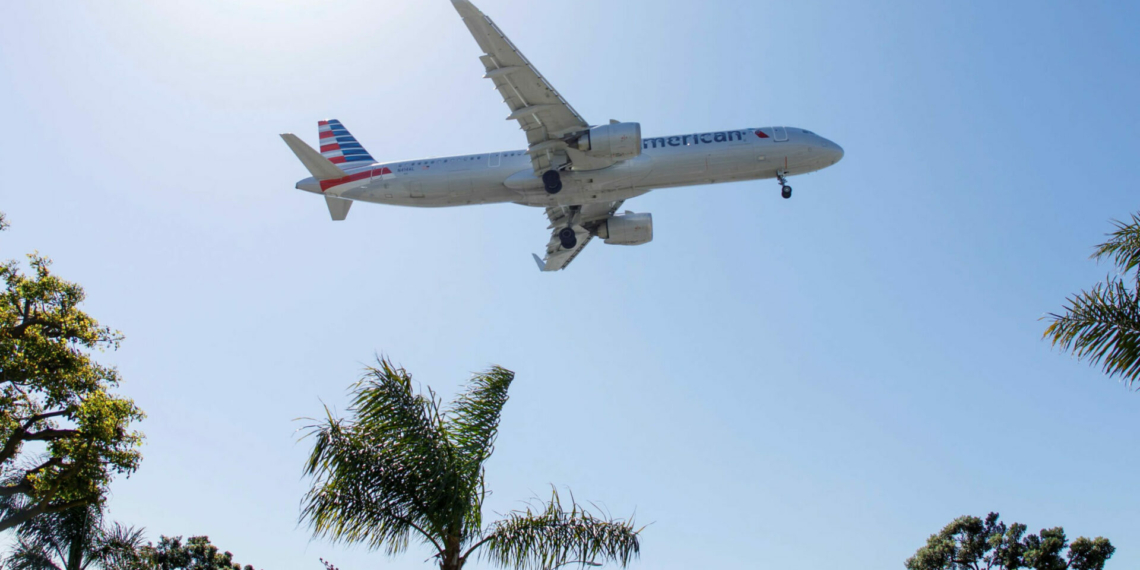 American Airlines posts slightly higher revenue narrower loss than expected scaled - Travel News, Insights & Resources.