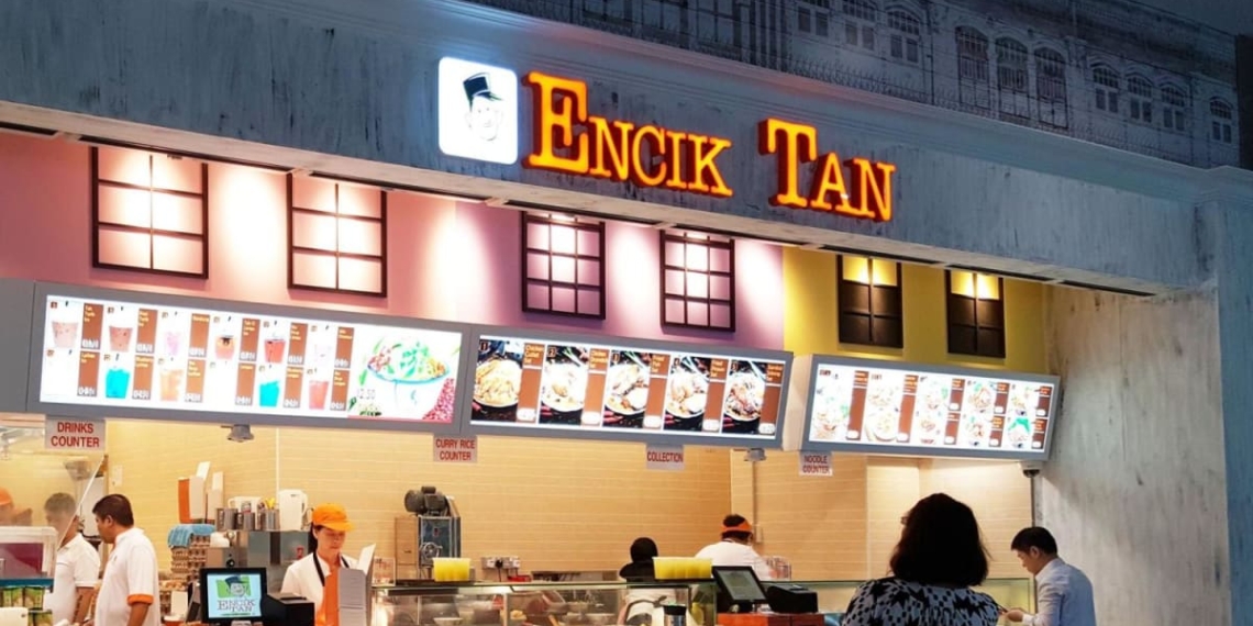 COVID 19 Encik Tan outlet failed to keep diners chairs 1m - Travel News, Insights & Resources.