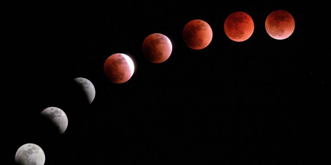 Go kayaking during the lunar eclipse of the blood moon - Travel News, Insights & Resources.