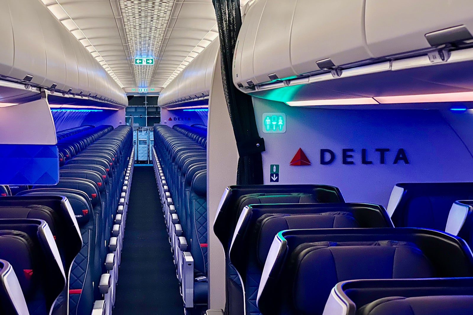 First Look Inside Deltas Newest Jet The Airbus A321neo With Snazzy