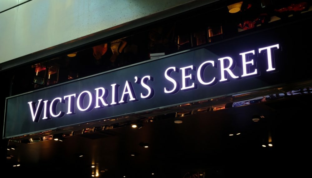 Victorias Secret PINK Add Items on Amazon - Travel News, Insights & Resources.