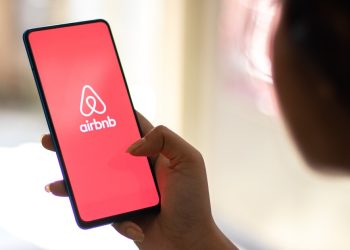 Airbnb blocks one night stays in Dallas on Memorial Day weekend - Travel News, Insights & Resources.