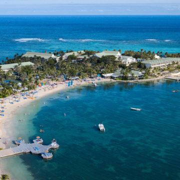 American Airlines Adds Antigua Flights as Demand at All Time High - Travel News, Insights & Resources.