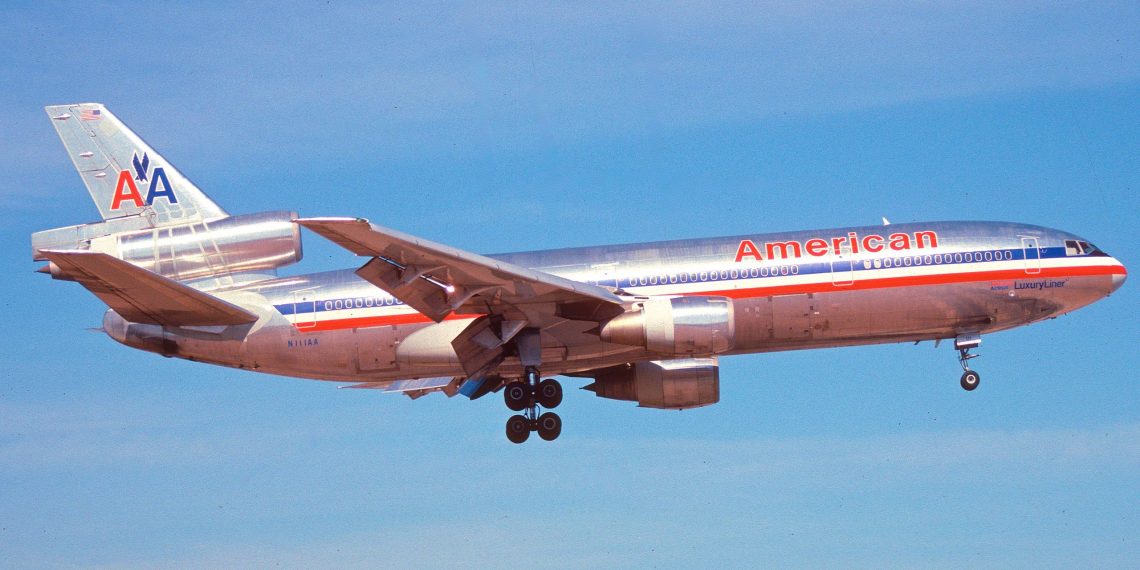 American Airlines Flight 96 The DC 10 Whose Cargo Door Fell - Travel News, Insights & Resources.