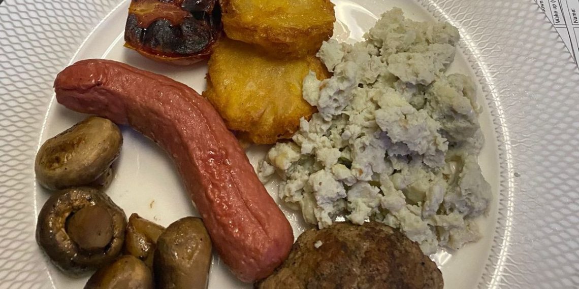British Airways Apologizes For Serving Cringe Breakfast In First Class - Travel News, Insights & Resources.
