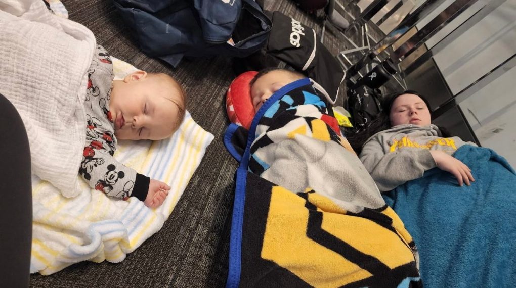 Mother forced to spend night sleeping on Toronto Pearson floor - Travel News, Insights & Resources.