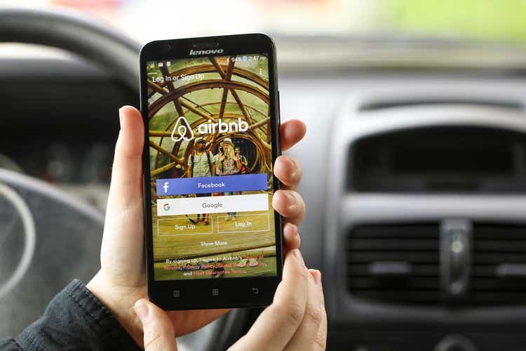 Why Did Airbnb Stock Crash In May Can It Recover - Travel News, Insights & Resources.
