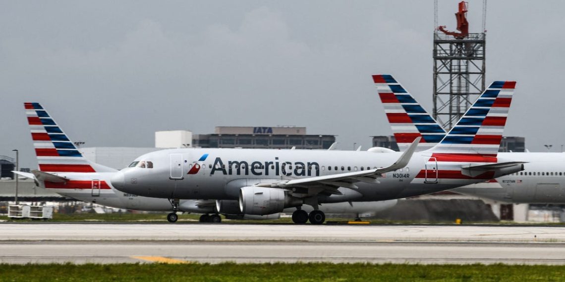 American Airlines passengers told to get off the plane they - Travel News, Insights & Resources.