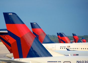 Report Hundreds of Delta flights for holiday weekend dont have - Travel News, Insights & Resources.