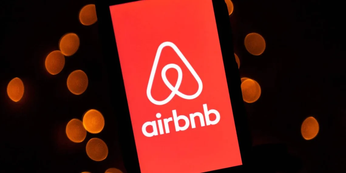 Airbnb almost as expensive as a hotel Toronto data show - Travel News, Insights & Resources.