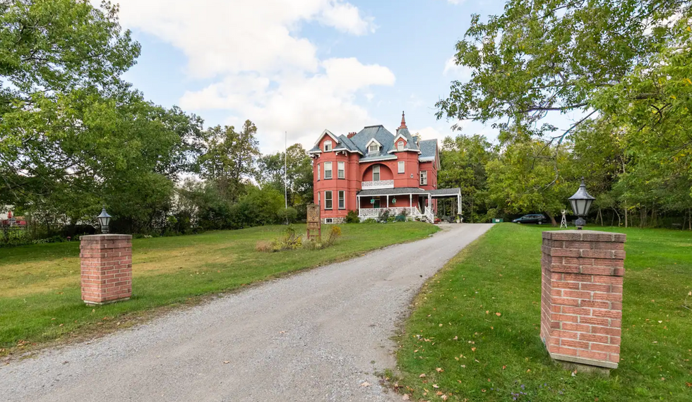 This Ontario Airbnb Is Actually Haunted Guests Have Reported - Travel News, Insights & Resources.