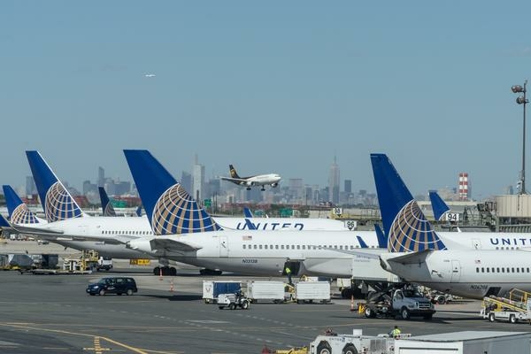 United Airlines Continues Hiring Spree - Travel News, Insights & Resources.