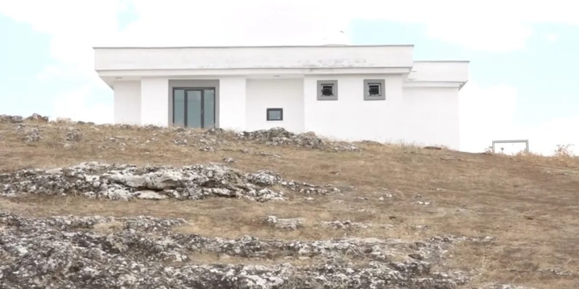 AKP executive builds house in ancient site in southeastern Turkey - Travel News, Insights & Resources.
