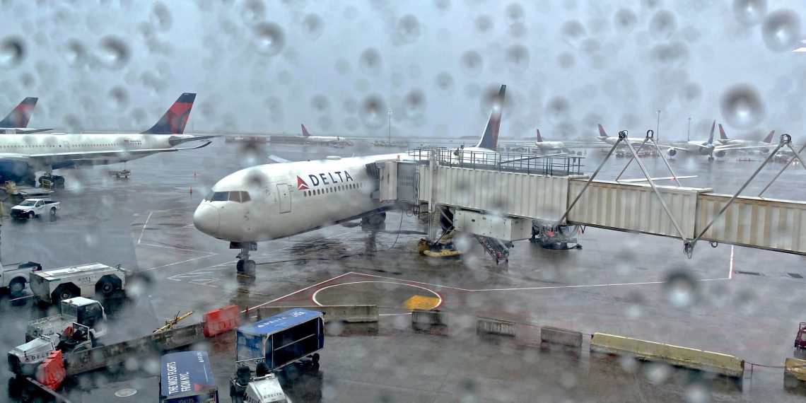 Delta Weather Waiver in Effect for Tropical Storm Ian - Travel News, Insights & Resources.