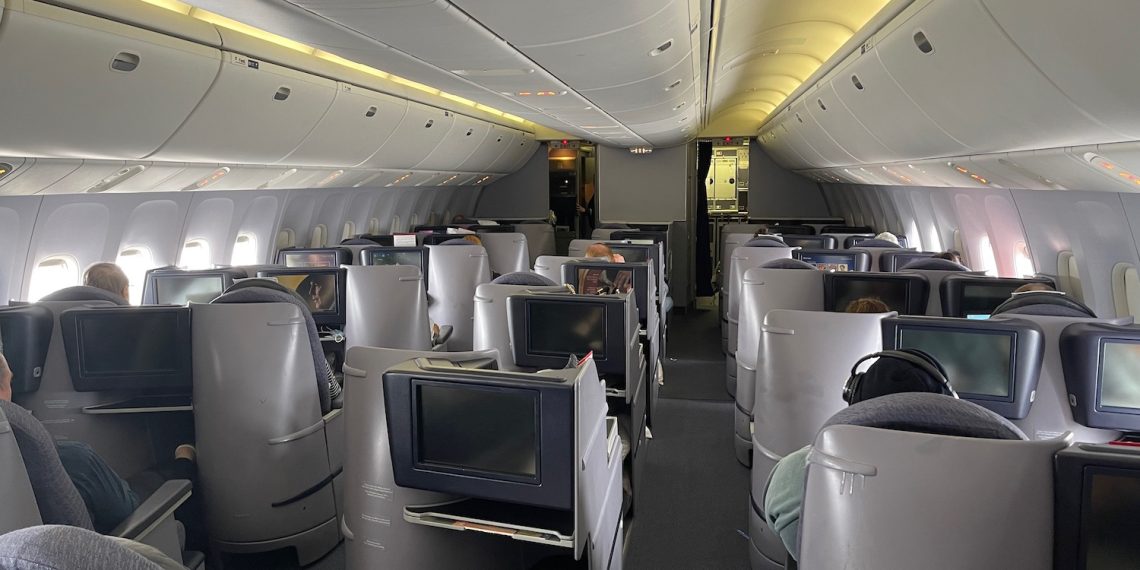 Review United Airlines 767 400 Business Class Newark Honolulu - Travel News, Insights & Resources.