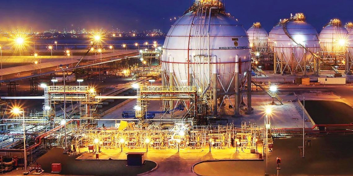Scholz to sign LNG deals with UAE German minister - Travel News, Insights & Resources.