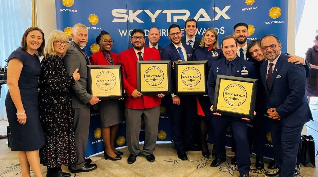 Skytrax FlyerTalk award Delta for staff customer service SkyMiles - Travel News, Insights & Resources.