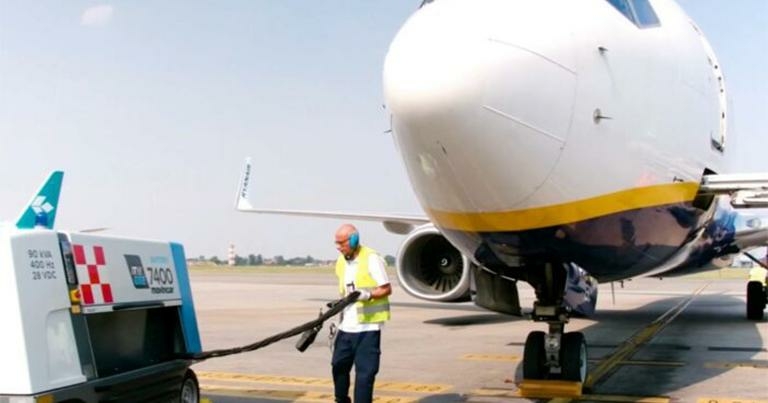 Torino Airport launches zero emission aircraft turnaround - Travel News, Insights & Resources.