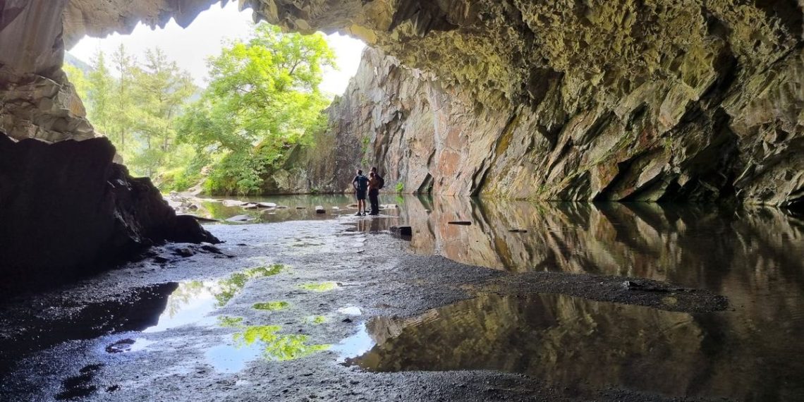 Tourist says Lake District caves are full of vermin and - Travel News, Insights & Resources.
