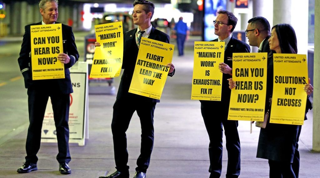 United Airlines flight attendants protest lands in Boston - Travel News, Insights & Resources.