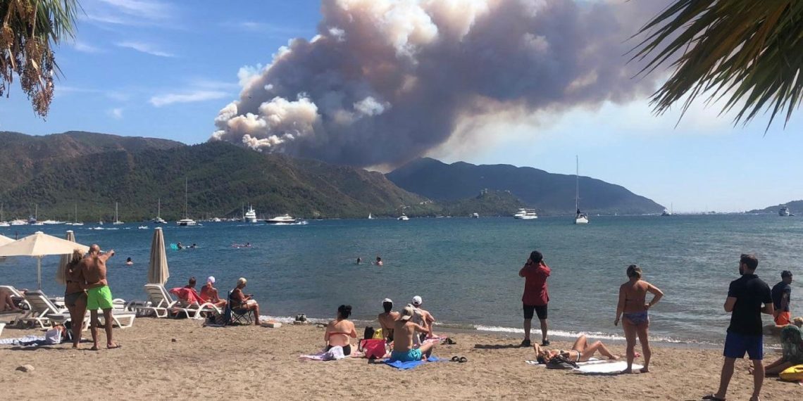Wildfire hits Turkiyes popular resort town Marmaris again - Travel News, Insights & Resources.