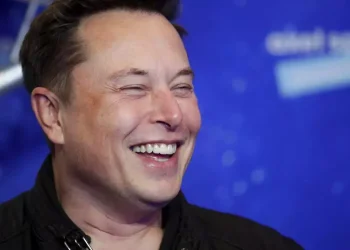 1667012857 South African born Elon Musk buys Twitter for US44b fires top - Travel News, Insights & Resources.