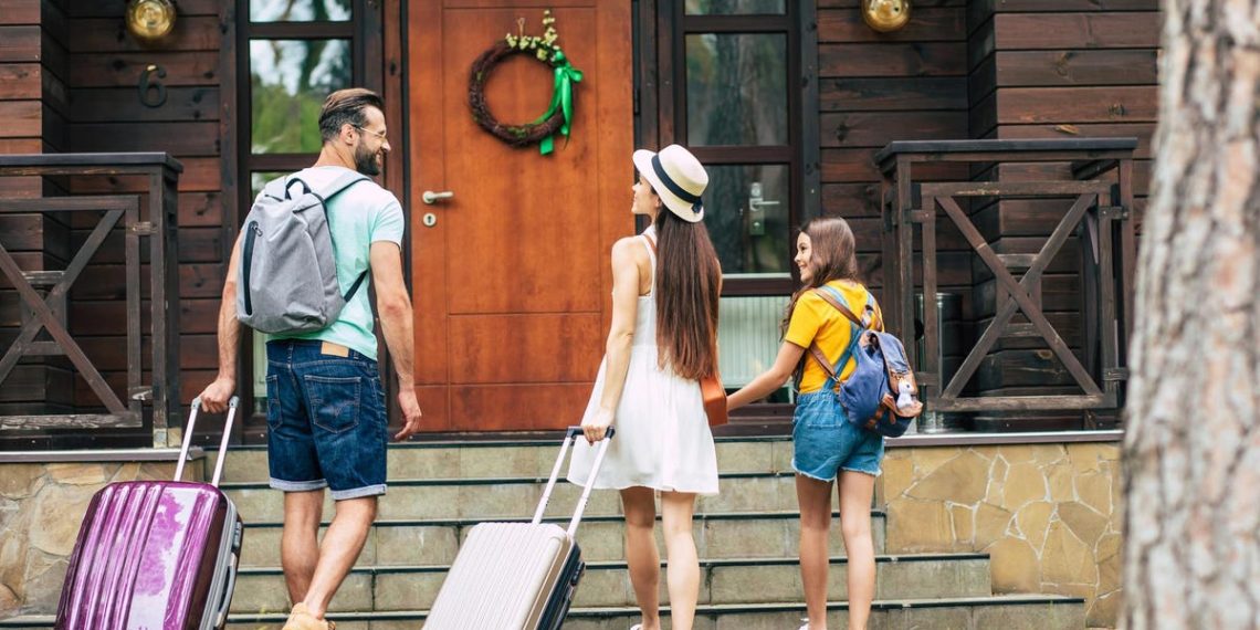Airbnb Posts Its Best Quarter Ever — So Why Isnt - Travel News, Insights & Resources.
