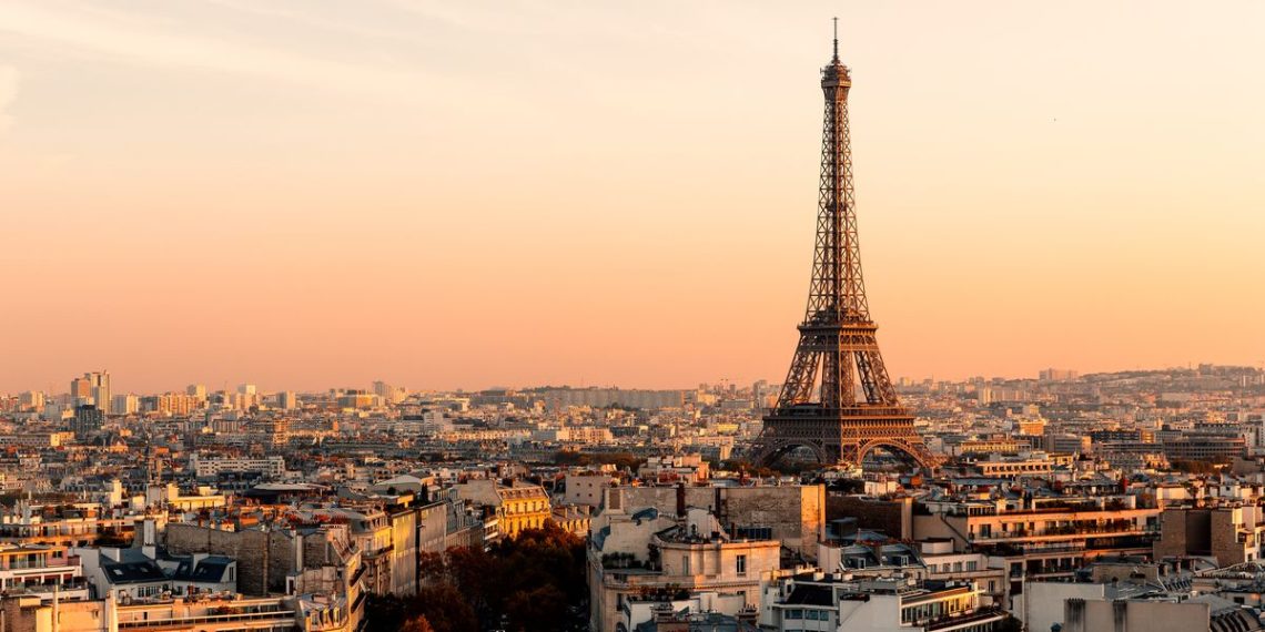 Book a Hotel By the Eiffel Tower for ONLY 133 - Travel News, Insights & Resources.