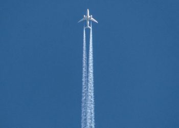 How to claim your flight emissions when flying on sustainable aviation - Travel News, Insights & Resources.