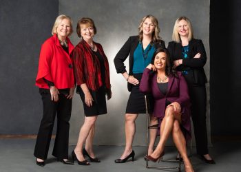 IAG Wealth Partners Women of Distinction 2022 - Travel News, Insights & Resources.
