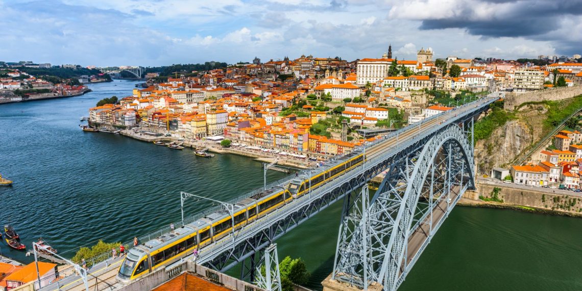 Porto scoops Best City award at tourism Oscars - Travel News, Insights & Resources.