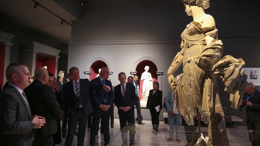US returns 6 historical artifacts to Turkiye - Travel News, Insights & Resources.