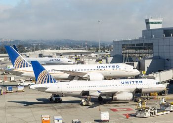 United becomes first US airline to invest in biofuel refinery - Travel News, Insights & Resources.