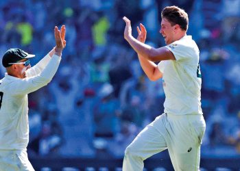 Australia in control vs South Africa on Day One - Travel News, Insights & Resources.