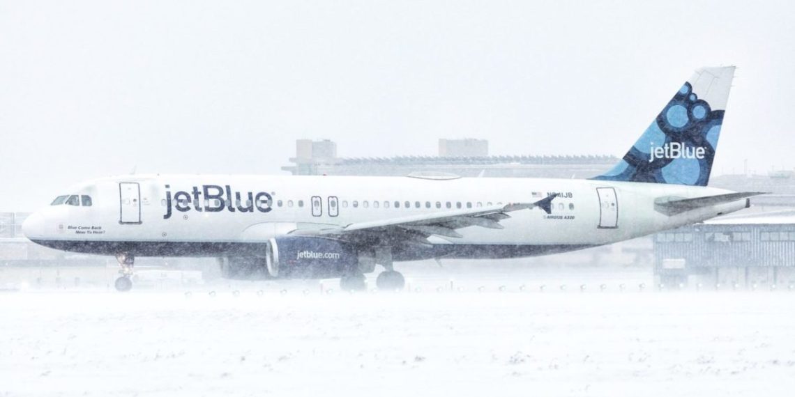Snow Storms Threaten to Upend Holiday Travel - Travel News, Insights & Resources.