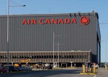Air Canada posts wider than expected loss touts strong ticket - Travel News, Insights & Resources.