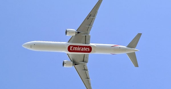 Emirates Airline Resumes Daily Service from Dubai to Singapore and - Travel News, Insights & Resources.