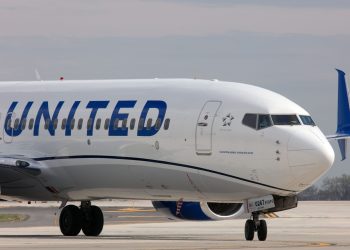 View from the Wing United Airlines Plane Takes Off With - Travel News, Insights & Resources.
