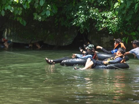 Tubing Through Vang Viengs Water Cave - Travel News, Insights & Resources.
