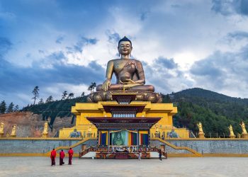 Bhutan Reduces Daily Tourist Taxes to Encourage Longer Stays - Travel News, Insights & Resources.