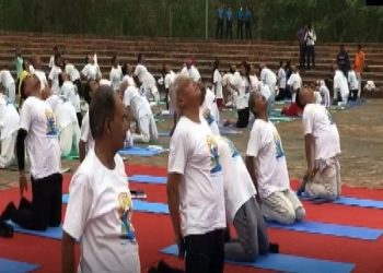Nepal Scores perform Yoga at Lumbini ahead of International Day - Travel News, Insights & Resources.