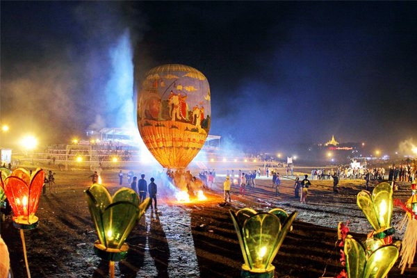 Tazaungdaing Light Festival Hot Air Balloon Festival Myanmar - Travel News, Insights & Resources.