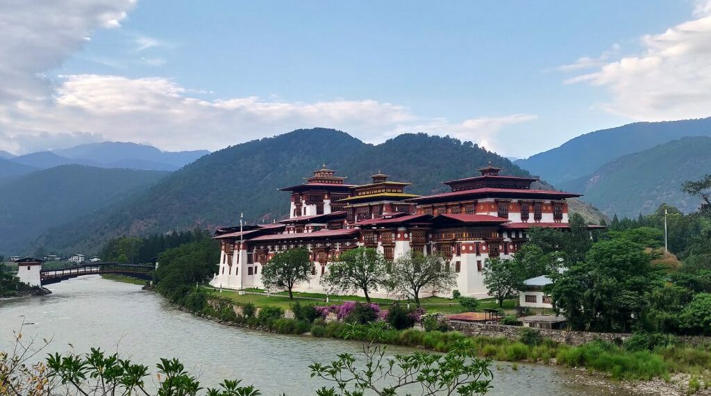 Bhutan halfs daily tourist fee - Travel News, Insights & Resources.